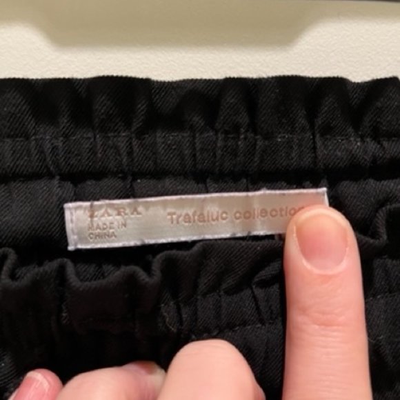 ZARA High-Waisted Paper Bag Pants, Black, Small - Picture 3 of 9